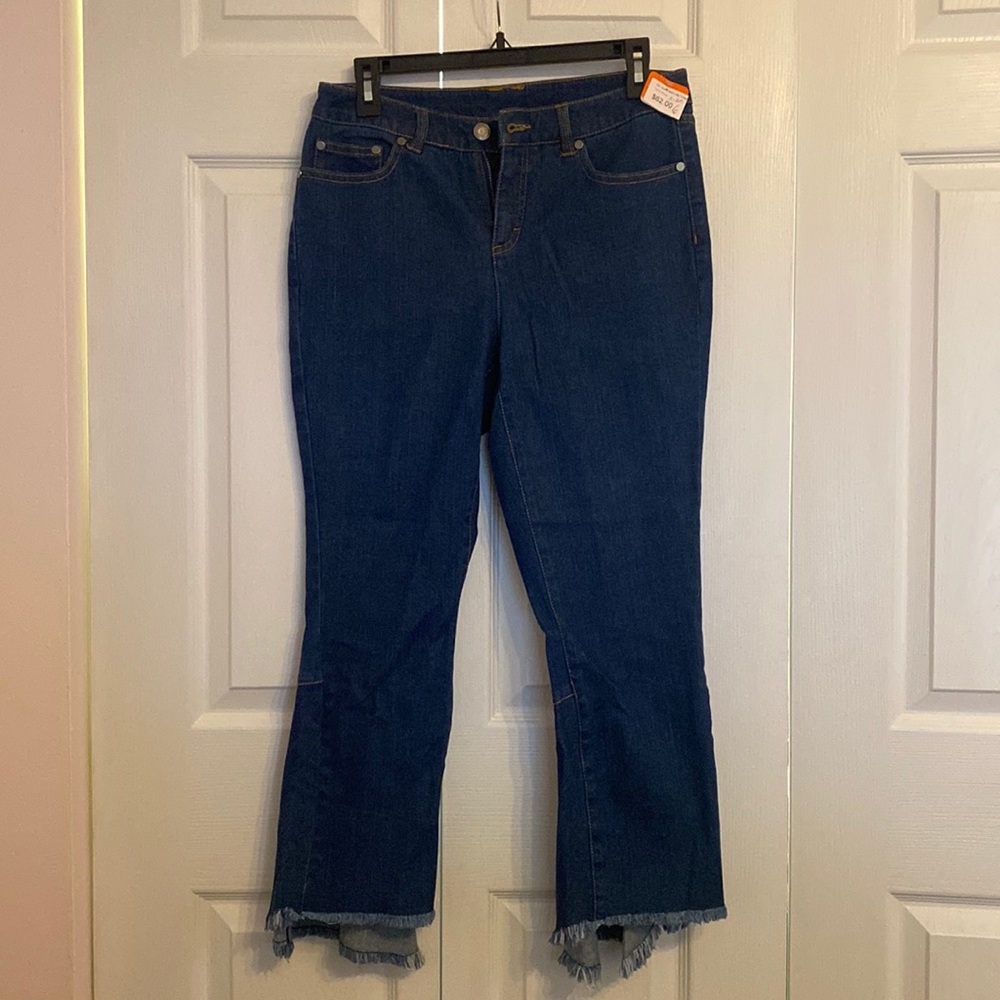 NWT DU Jour QVC Cropped Jeans with Flare back